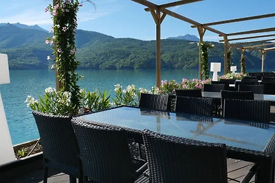 4-Raum-Appartement mit Seeblick in Residence ...