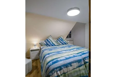 Ferienwohnung in Ditzum mit Balkon