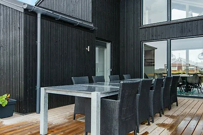10 Personen Ferienhaus in Harboøre-By Traum