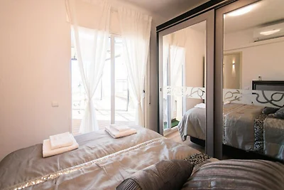 Wohnung in Roses mit Bergblick