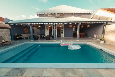 Luxe villa met zwembad nabij Pointe Marin