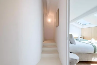 4-Zimmer-Maisonette-Dachgeschosswohnung im He...