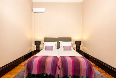 Geräumiges, modernes Apartment in Porto