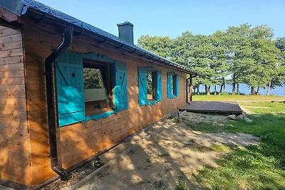Ferienhaus am Wierzchowo-See mit Privatstrand