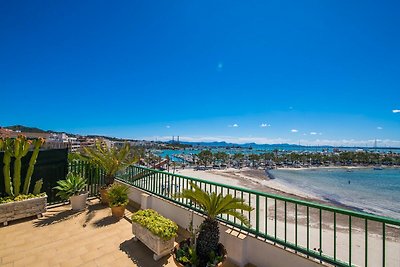 Apartment mit Meerblick von der Terrasse