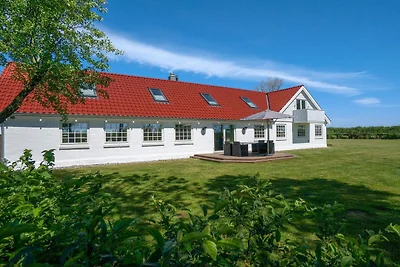 14 Personen Ferienhaus in Løkken-By Traum