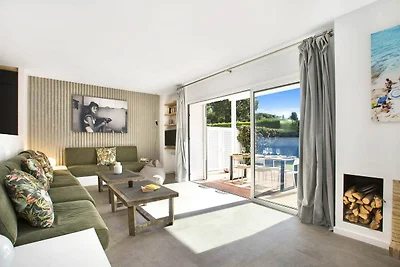 Villa in der Nähe des ruhigen Strandes Calell...