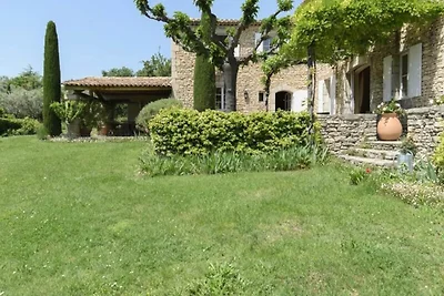 Mas Des Papillons, Gordes für 12 Personen