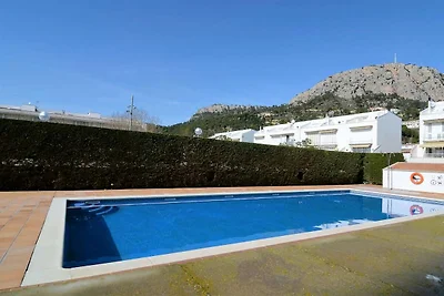 Appartement in Estartit met privégarage
