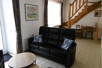 Huis vlakbij het strand met tuin en barbecue