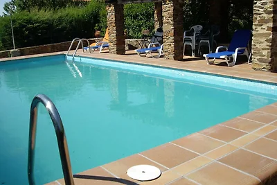 Accogliente casa vacanze con piscina