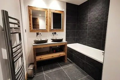 Apartment in Chavannes mit Panoramablick