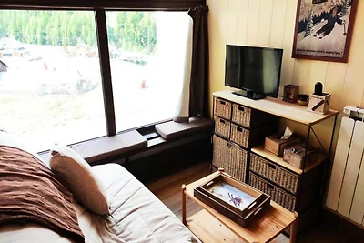 Vermeil Residence One Eleven H