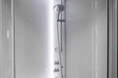 Villa in paglia con sauna nel parco vacanze