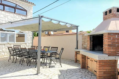 Dvori mit privaten Pool