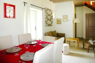 Steinhaus nahe Rosa Granitküste