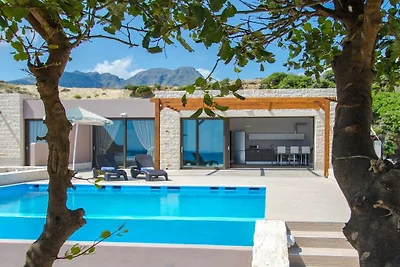 Villa mit 3 Schlafzimmer