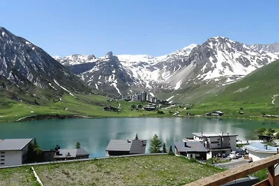 Apartment in Tignes mit Seeblick