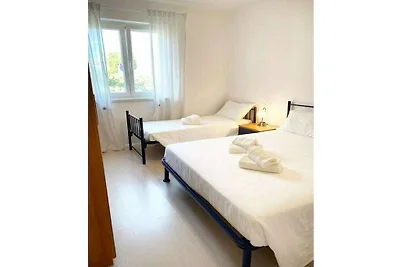 Wohnung in Funtana mit Balkon