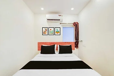 Super Hotel O Neredmet Road