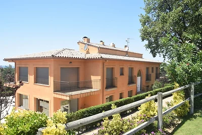 Wohnung mit Terrasse in Castell d'Aro