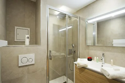 Appartamento nelle Alpi con accesso diretto a...