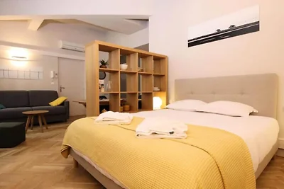 Charmantes Bordeaux-Appartement für 4...