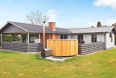8 Personen Ferienhaus in Otterup-By Traum