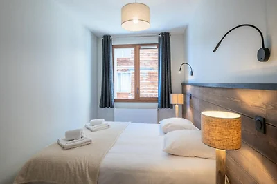 Appartamento trilocale 4A+2E