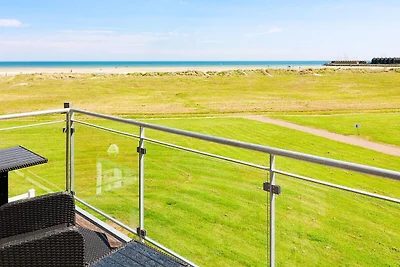 Kusten-Ruckzug in oster Hurup-By Traum