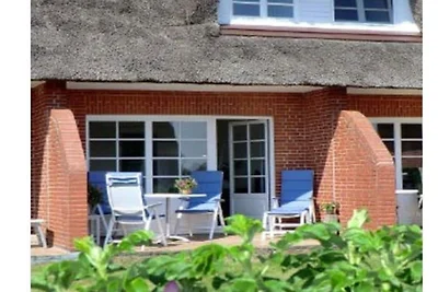 Ferienhaus in Nieblum mit Schwimmbecken