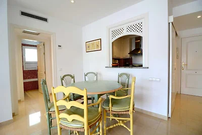 Appartement in Estartit vlakbij zandstrand