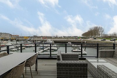 Modernes Apartment mit Hafenblick