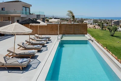 Spaziosa villa con piscina a Heraklion