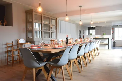 Wunderschönes Ferienhaus in Gesves mit Sauna