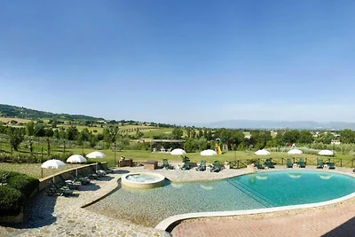 Ferienhaus in Bettona mit Garten