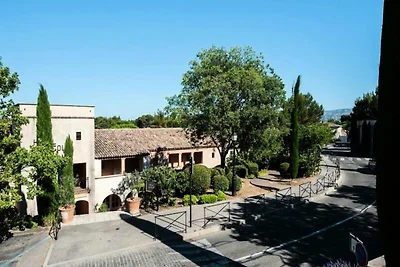 Wohnung in Provence mit Wellenbad & Golf