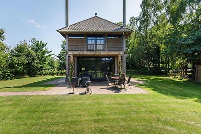 Weelderig vakantiehuis met privé Hottub