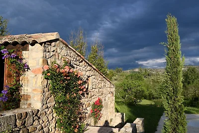 Villa in Largentiere mit Garten