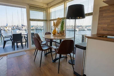 Hausboot mit Dachterrasse
