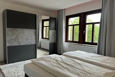 Appartementenhuis historisch treinstation, Dr...