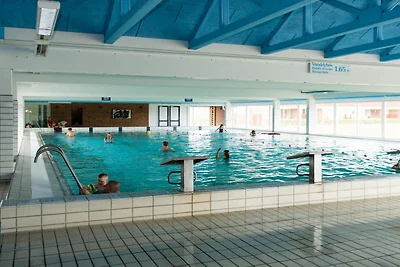 2½ Zimmer mit Aussicht, 1.