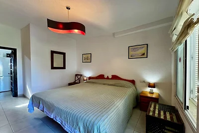 Apartment in Roquetas de Mar mit Terrasse