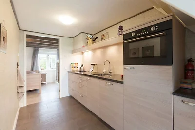 Schönes Ferienhaus in Horssen mit Garten