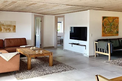 12 Personen Ferienhaus in Væggerløse