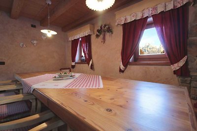 Attraktives Chalet in Transacqua mit Garten