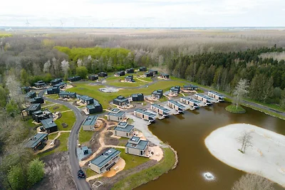 Lodge con ampia terrazza a Horsterwold
