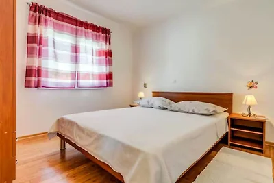 Mise Holiday Apartments - Two bedroom apartme...