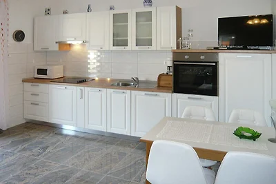 Appartements Adelheid in Biograd, nahe zum...