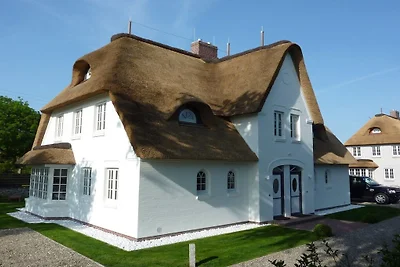 Ferienhaus in Dunsum mit Schwimmbecken